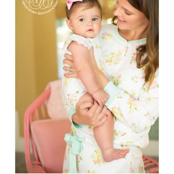 The Beaufort Bonnet Company Wimberley's Wine Down Night Night Lounge Set Size M - Picture 2 of 9